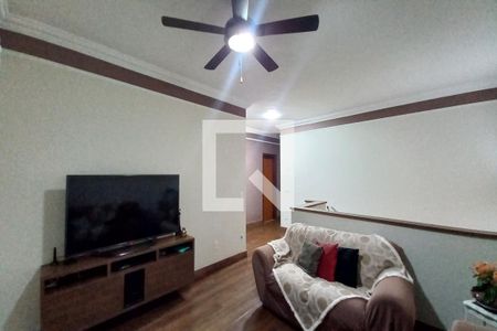 Sala de TV de casa à venda com 3 quartos, 270m² em Jardim Aero Continental, Campinas