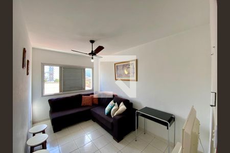 Sala de apartamento para alugar com 1 quarto, 52m² em Nova Mirim, Praia Grande