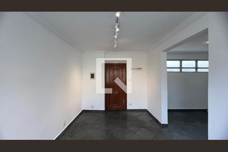 Sala de apartamento para alugar com 3 quartos, 70m² em Alto de Pinheiros, São Paulo