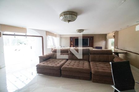 Sala 1 de casa para alugar com 5 quartos, 800m² em Chácara Flora, São Paulo