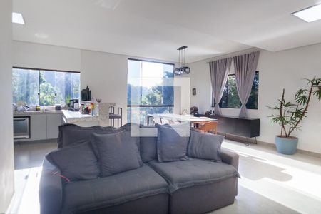 Sala de casa à venda com 3 quartos, 200m² em Parque do Engenho, Nova Lima