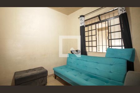 Sala de casa à venda com 2 quartos, 100m² em Conjunto Habitacional Teotonio Vilela, São Paulo