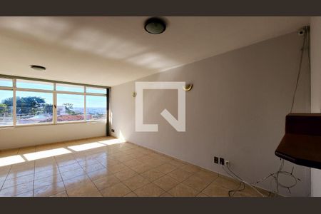 Sala de casa para alugar com 3 quartos, 540m² em Anhangabaú, Jundiaí