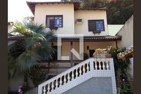 Casa de Condomínio à venda com 3 quartos, 230m² em Pechincha, Rio de Janeiro