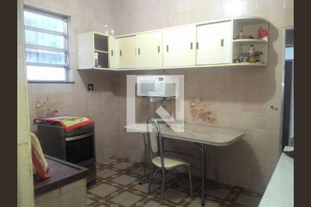 Casa à venda com 3 quartos, 360m² em Piedade, Rio de Janeiro