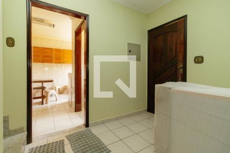 Sala de casa à venda com 4 quartos, 166m² em Vila Elze, São Paulo