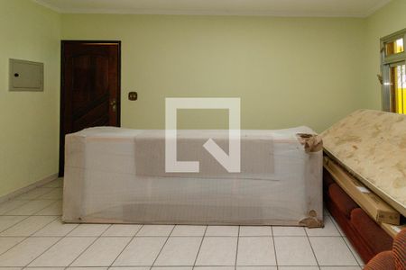 Sala de casa à venda com 4 quartos, 166m² em Vila Elze, São Paulo