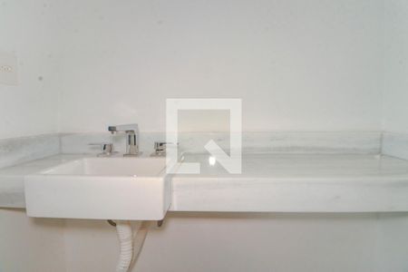 Lavabo de apartamento à venda com 3 quartos, 374m² em Três Figueiras, Porto Alegre