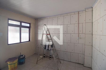 Sala/Cozinha de casa para alugar com 2 quartos, 60m² em Rubem Berta, Porto Alegre
