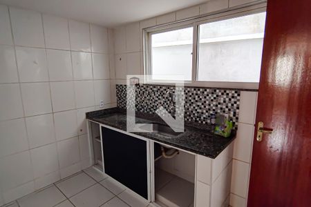 Cozinha de apartamento para alugar com 2 quartos, 100m² em Curicica, Rio de Janeiro