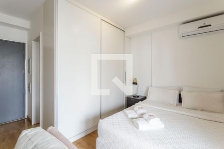 Sala/Quarto de kitnet/studio à venda com 1 quarto, 40m² em Vila Nova Conceição, São Paulo