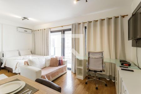 Sala/Quarto de kitnet/studio à venda com 1 quarto, 40m² em Vila Nova Conceição, São Paulo