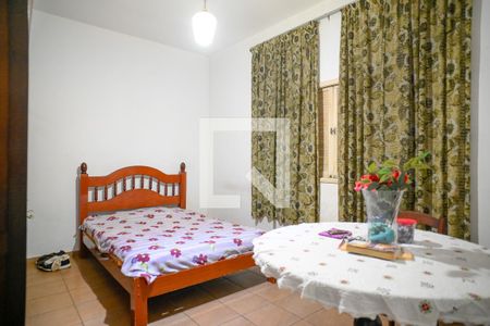 Quarto de casa para alugar com 3 quartos, 527m² em Vila Brasilio Machado, São Paulo