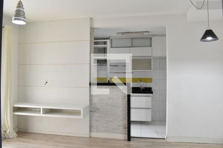 Sala de apartamento para alugar com 2 quartos, 68m² em Xaxim, Curitiba