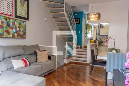 Foto 01 de casa de condomínio à venda com 2 quartos, 130m² em Real Parque, São Paulo