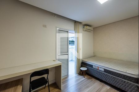 Quarto 1 de casa para alugar com 3 quartos, 180m² em Marapé, Santos