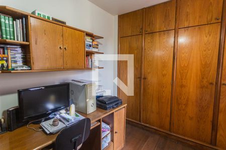 Quarto 1 de apartamento à venda com 4 quartos, 145m² em Grajaú, Belo Horizonte