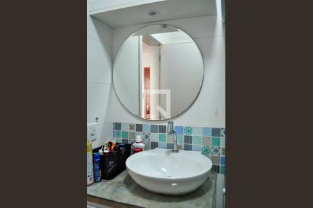 Banheiro de kitnet/studio à venda com 1 quarto, 30m² em Praia de Belas, Porto Alegre