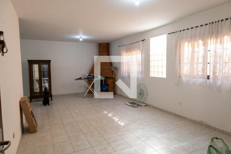 Sala de casa para alugar com 3 quartos, 380m² em Socorro, São Paulo