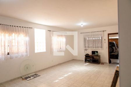 Sala de casa para alugar com 3 quartos, 380m² em Socorro, São Paulo