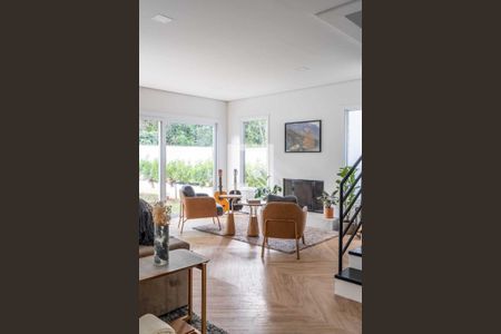 Sala de casa de condomínio à venda com 3 quartos, 448m² em Pedra Redonda, Porto Alegre