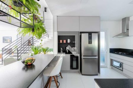 Cozinha de casa de condomínio à venda com 3 quartos, 448m² em Pedra Redonda, Porto Alegre