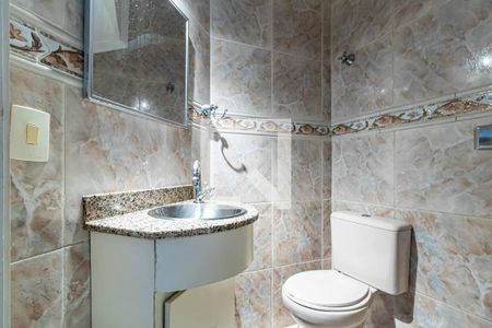 Lavabo de casa para alugar com 3 quartos, 250m² em Jardim Ester, São Paulo