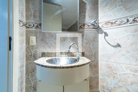 Lavabo de casa para alugar com 3 quartos, 250m² em Jardim Ester, São Paulo