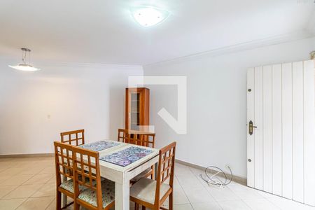 Sala de casa para alugar com 3 quartos, 250m² em Jardim Ester, São Paulo