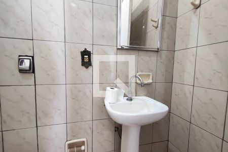 Banheiro da Suíte de casa à venda com 4 quartos, 150m² em Jardim Samambaia, Campinas