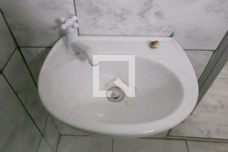 Banheiro de kitnet/studio para alugar com 1 quarto, 40m² em Parada Quinze de Novembro, São Paulo