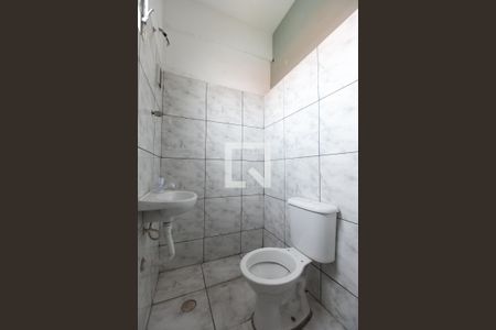 Banheiro de kitnet/studio para alugar com 1 quarto, 40m² em Parada Quinze de Novembro, São Paulo