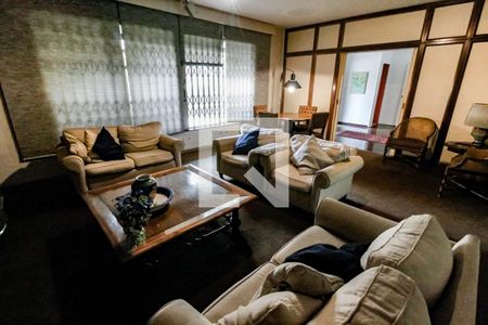 Sala 2 de casa para alugar com 5 quartos, 800m² em Jardim Guedala, São Paulo