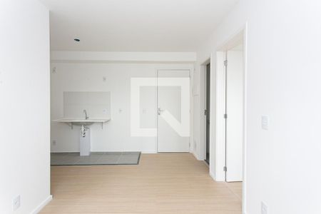 Sala de apartamento para alugar com 2 quartos, 35m² em Chácara Seis de Outubro, São Paulo