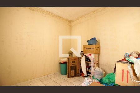 Quarto 1 de casa para alugar com 2 quartos, 180m² em Jardim Santa Adelia, São Paulo