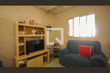 Sala de casa para alugar com 2 quartos, 180m² em Jardim Santa Adelia, São Paulo