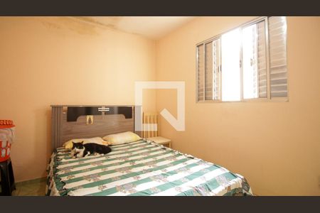 Quarto 2 de casa para alugar com 2 quartos, 180m² em Jardim Santa Adelia, São Paulo