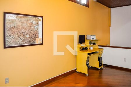 Sala de casa de condomínio à venda com 3 quartos, 285m² em Menino Deus, Porto Alegre