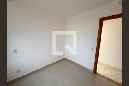 Quarto 1 de apartamento à venda com 3 quartos, 157m² em Araguaia, Belo Horizonte