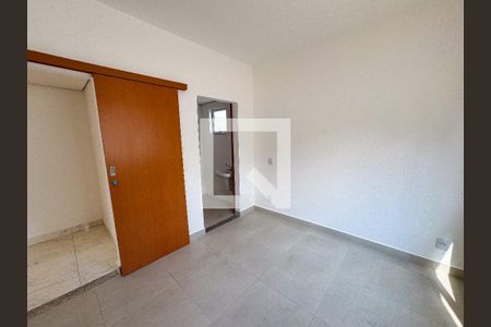 Suíte de apartamento à venda com 2 quartos, 116m² em Araguaia, Belo Horizonte