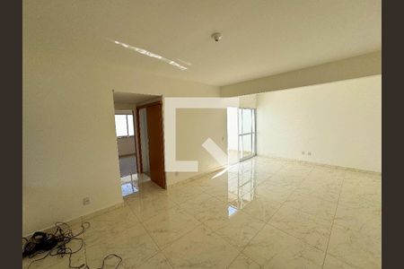 Sala de apartamento à venda com 2 quartos, 116m² em Araguaia, Belo Horizonte