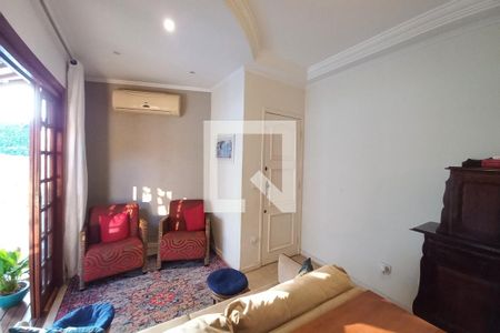 Sala de casa à venda com 4 quartos, 400m² em Jardim Santa Marcelina, Campinas