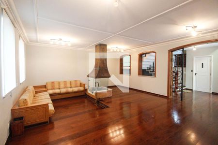 Sala de casa para alugar com 4 quartos, 650m² em Jardim Franca, São Paulo