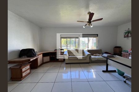 Sala de casa à venda com 4 quartos, 300m² em Rio Branco, São Leopoldo