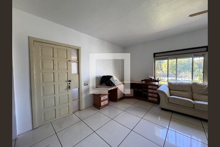 Sala de casa à venda com 4 quartos, 300m² em Rio Branco, São Leopoldo