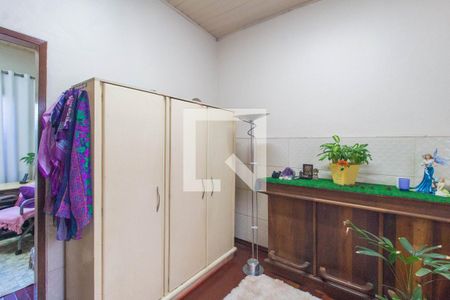 Quarto 2 de casa à venda com 4 quartos, 150m² em Centro, Canoas