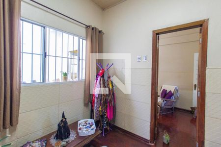 Quarto 2 de casa à venda com 4 quartos, 150m² em Centro, Canoas