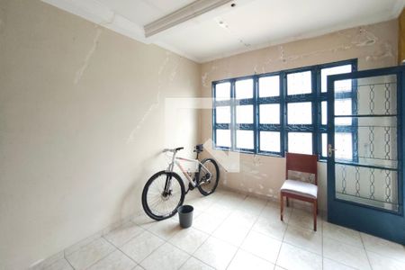 Sala de casa à venda com 3 quartos, 297m² em Vila Marieta, Campinas