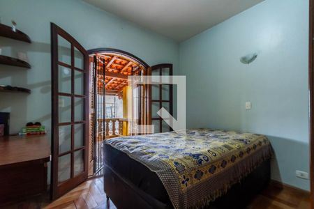 Quarto de casa à venda com 4 quartos, 146m² em Jardim Santa Josefina, São Paulo