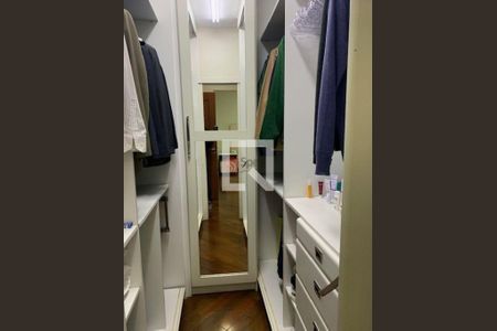 Casa à venda com 3 quartos, 400m² em Jardim Textil, São Paulo